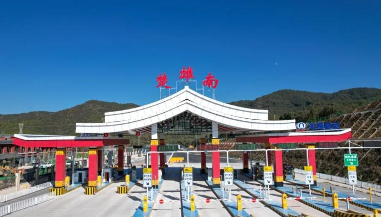 办公楼土建施工现场调查：高成本背后隐忧不少